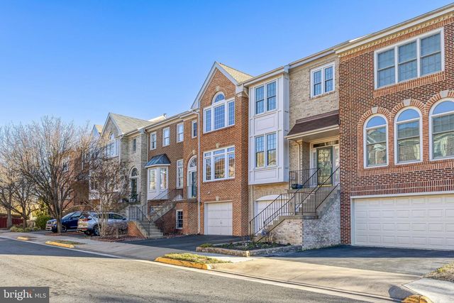 6489 SHARON KAY CT, Alexandria, VA 22310