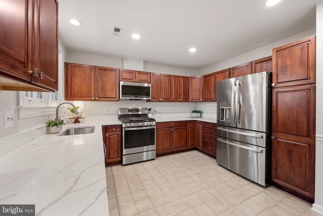 6489 SHARON KAY CT, Alexandria, VA 22310