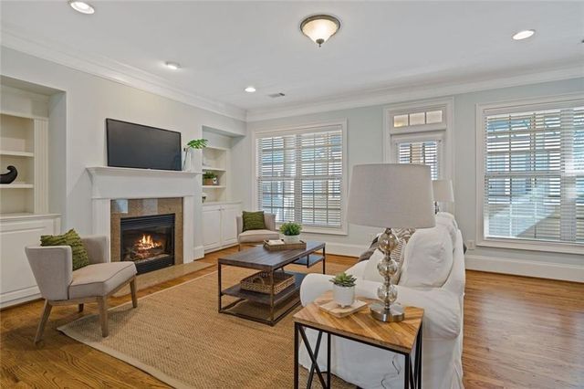 2763 Durham NE Drive, Brookhaven, GA 30319