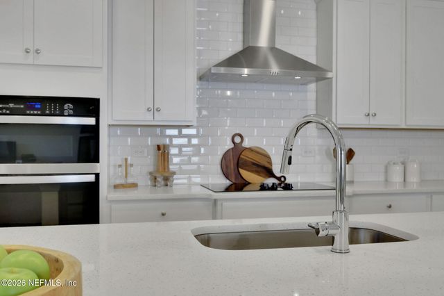 11 BOTTLEBRUSH Lane, Palm Coast, FL 32164