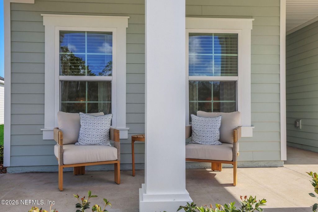 11 BOTTLEBRUSH Lane, Palm Coast, FL 32164