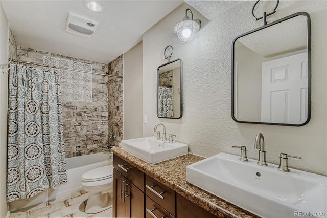 7582 E 121st Drive, Thornton, CO 80602