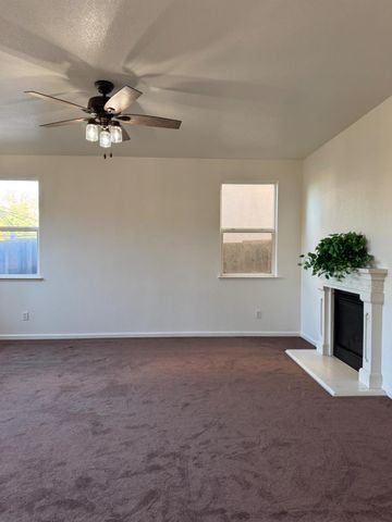 2119 Bennets Mill Way, Stockton, CA 95212