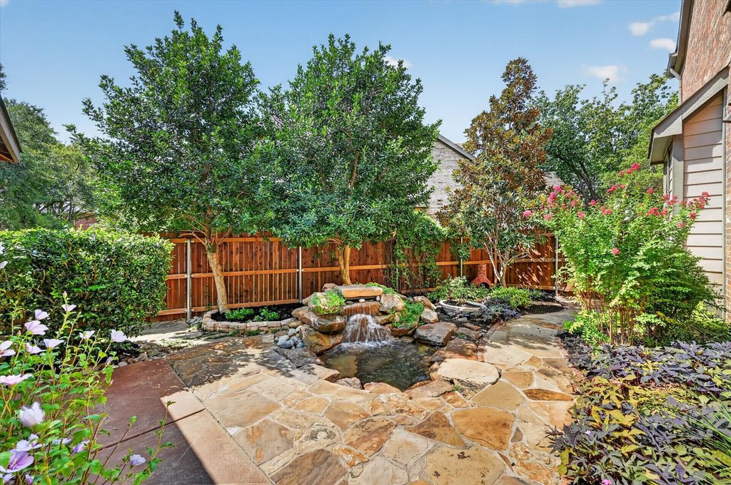 2512 Kodiak Circle, Euless, TX 76039 — photo 2