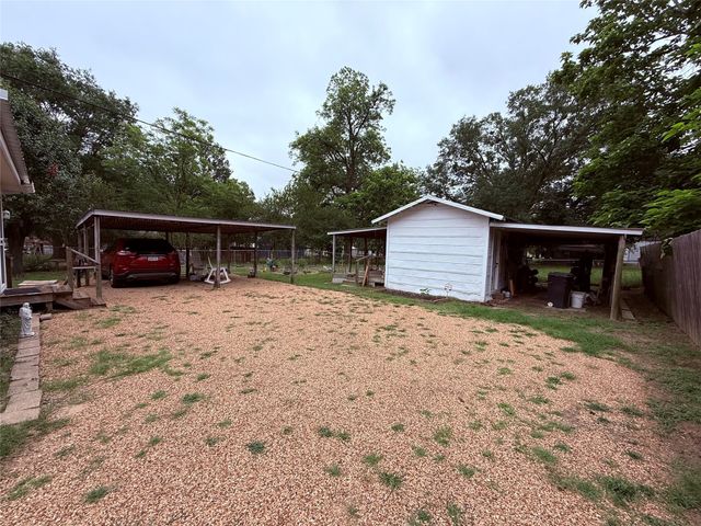 306 Floyd Street, Winnsboro, TX 75494
