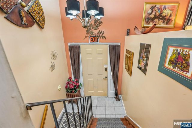 121 Wood Street, Englewood, NJ 07631