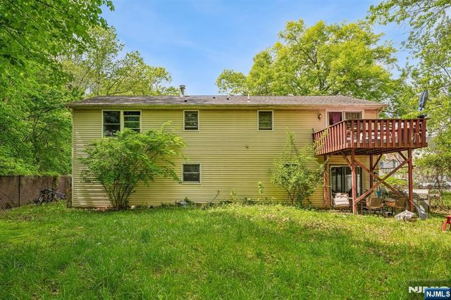 121 Wood Street, Englewood, NJ 07631