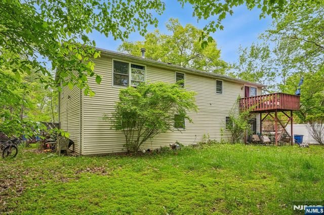 121 Wood Street, Englewood, NJ 07631