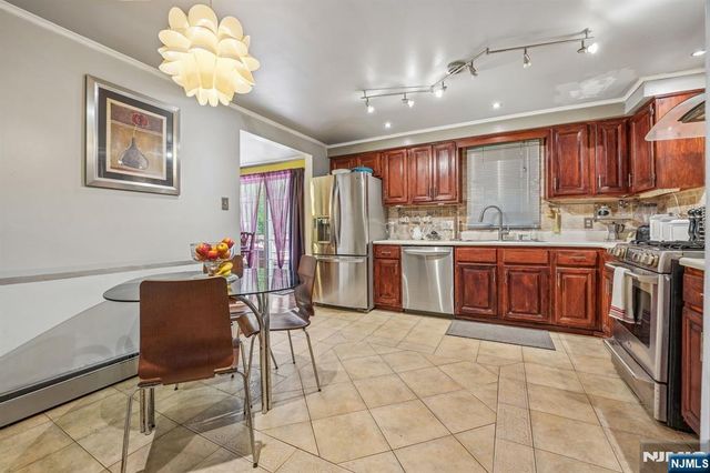121 Wood Street, Englewood, NJ 07631