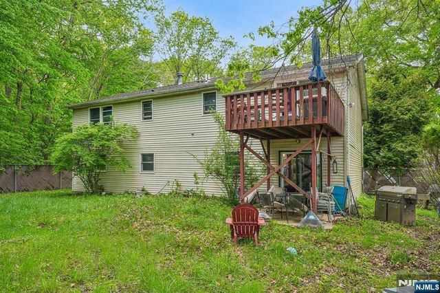 121 Wood Street, Englewood, NJ 07631