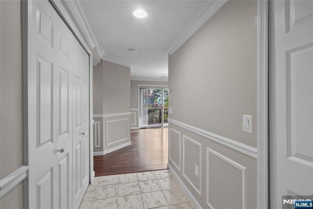 304 Smith Court 304, Edgewater, NJ 07020