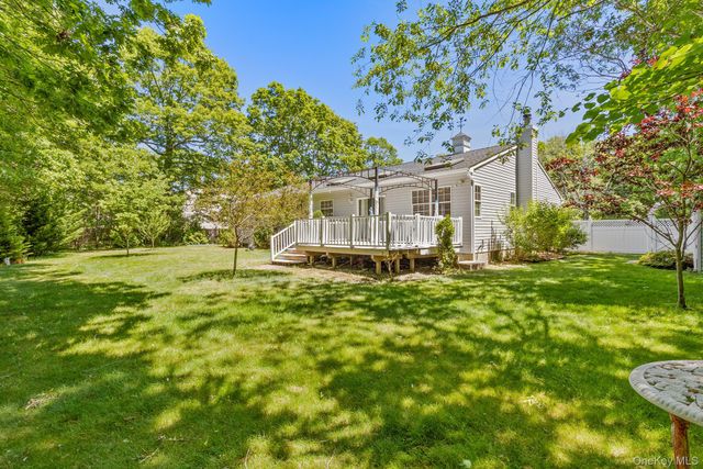 166 Richmond Avenue, Medford, NY 11763