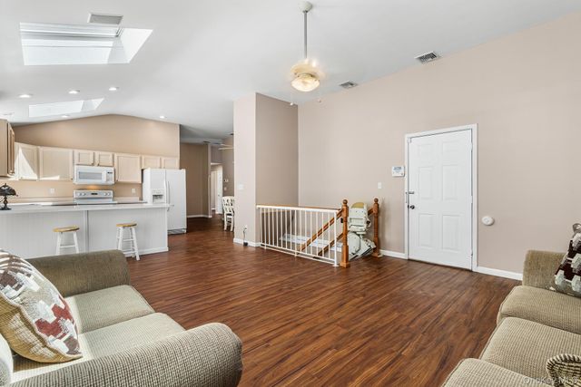 166 Richmond Avenue, Medford, NY 11763