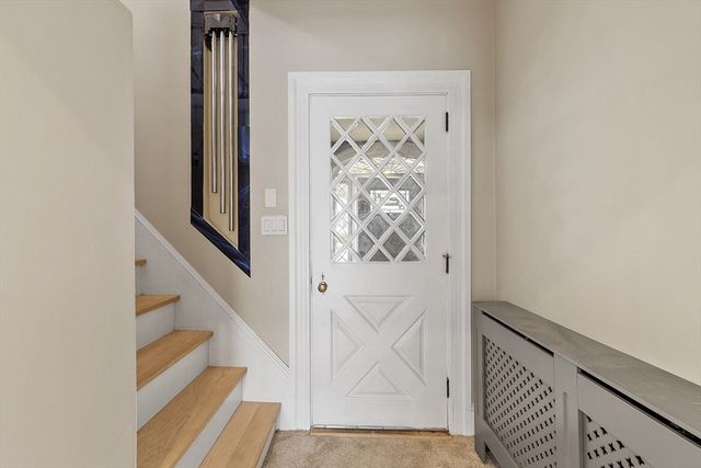 31 Johnson St, Leominster, MA 01453