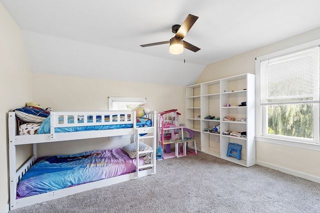 31 Johnson St, Leominster, MA 01453