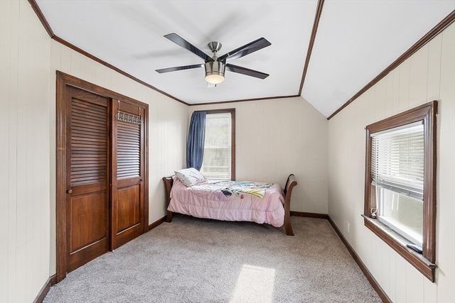 31 Johnson St, Leominster, MA 01453