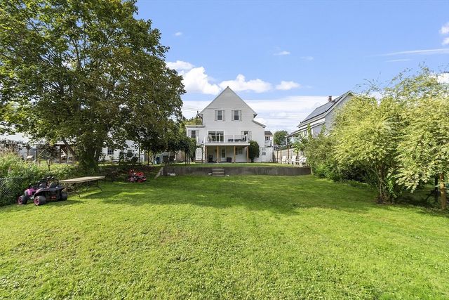31 Johnson St, Leominster, MA 01453