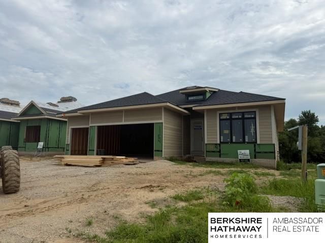 18111 Hazelnut Drive, Gretna, NE 68028