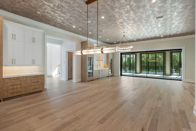 698 N NEW YORK AVENUE, Winter Park, FL 32789