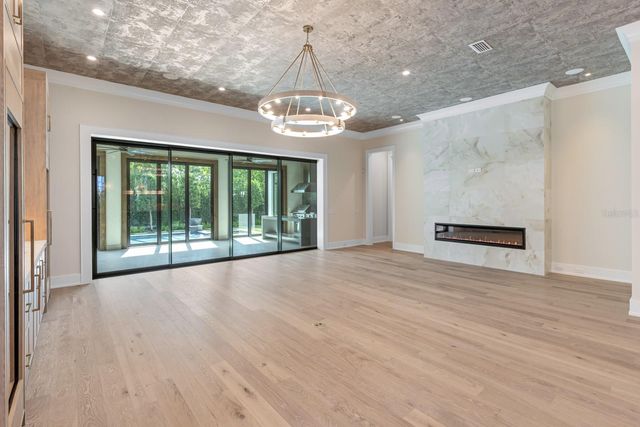 698 N NEW YORK AVENUE, Winter Park, FL 32789