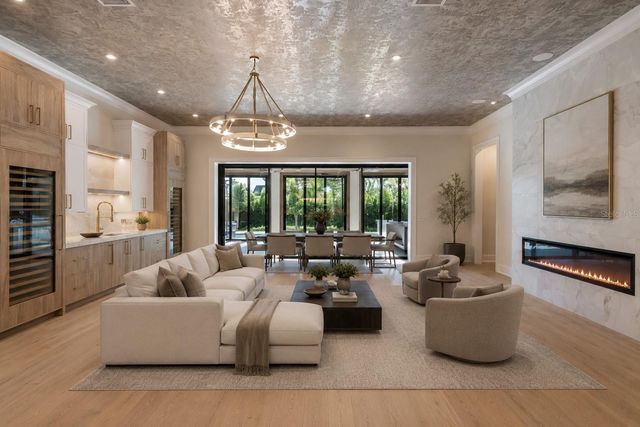 698 N NEW YORK AVENUE, Winter Park, FL 32789