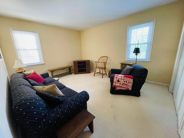 1109 Oak St Extension, Mount Vernon, OH 43050