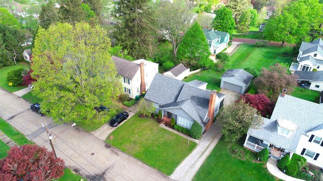 1109 Oak St Extension, Mount Vernon, OH 43050