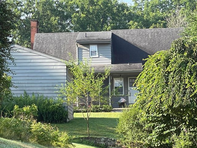 1109 Oak St Extension, Mount Vernon, OH 43050