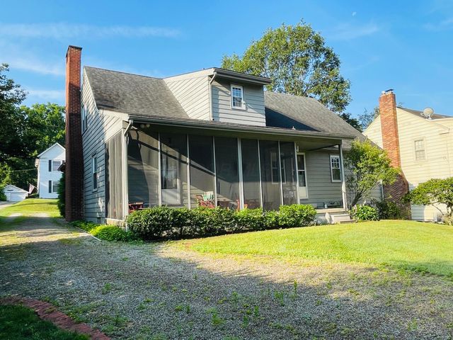 1109 Oak St Extension, Mount Vernon, OH 43050