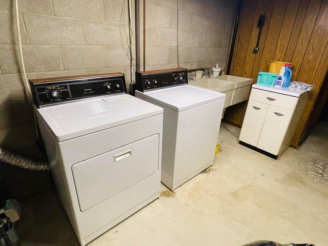 1109 Oak St Extension, Mount Vernon, OH 43050