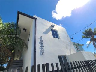 1646 NW 1st Pl 2, Miami, FL 33136