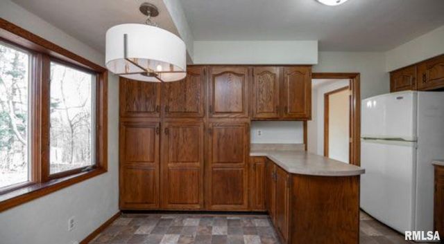 2303 W PINTURA Court, Peoria, IL 61614