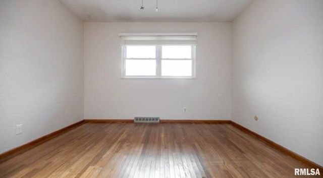 2303 W PINTURA Court, Peoria, IL 61614