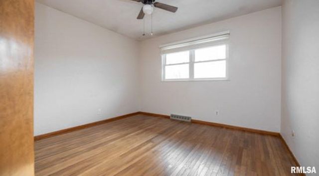 2303 W PINTURA Court, Peoria, IL 61614