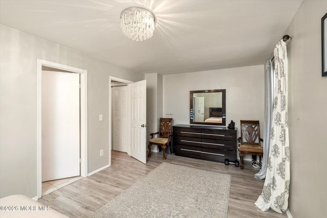 180 Eva Court, Jackson, NJ 08527
