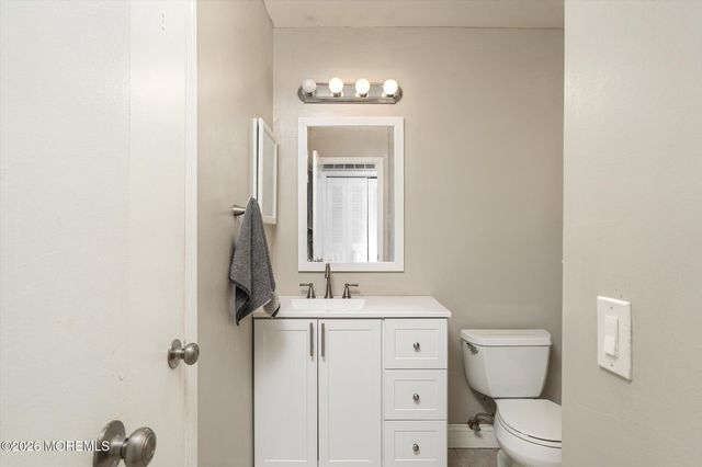 180 Eva Court, Jackson, NJ 08527