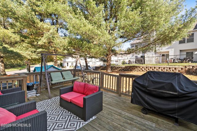 180 Eva Court, Jackson, NJ 08527