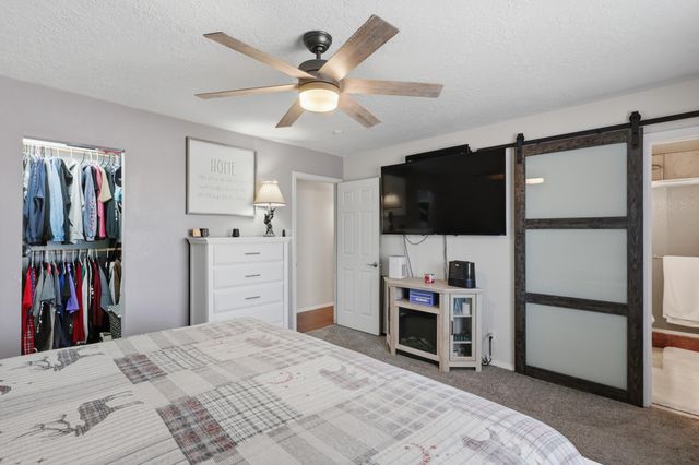 1650 El Dorado Loop, Bosque Farms, NM 87068