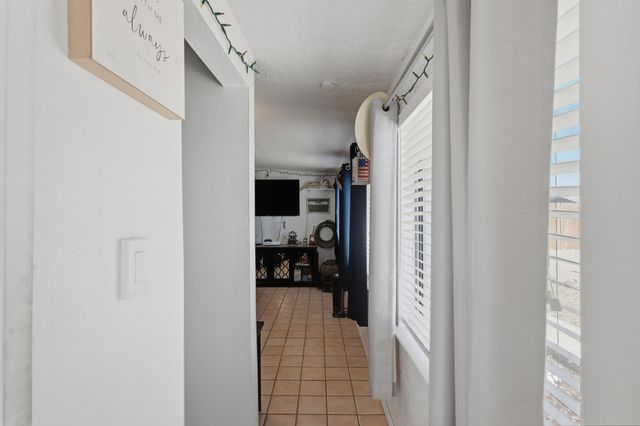 1650 El Dorado Loop, Bosque Farms, NM 87068