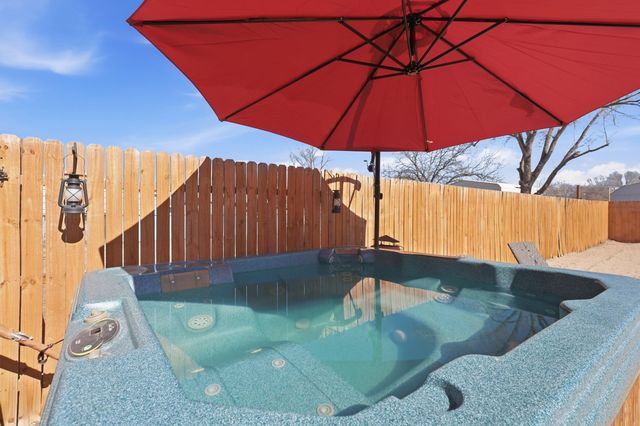 1650 El Dorado Loop, Bosque Farms, NM 87068