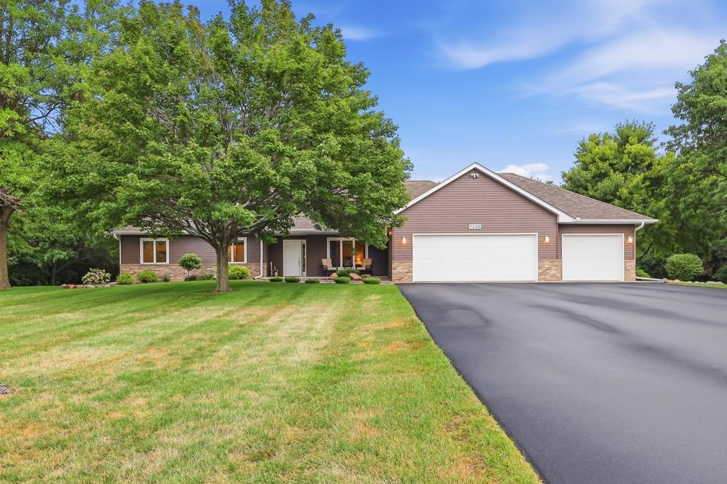 7230 167th Street E, Prior Lake, MN 55372 — exterior