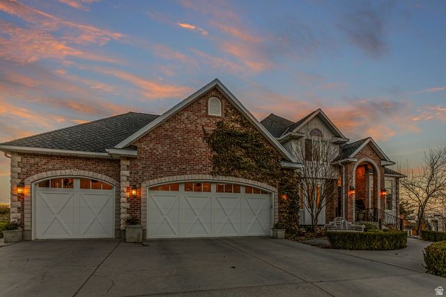 634 S MOUNTAIN VIEW CIR, North Salt Lake, UT 84054