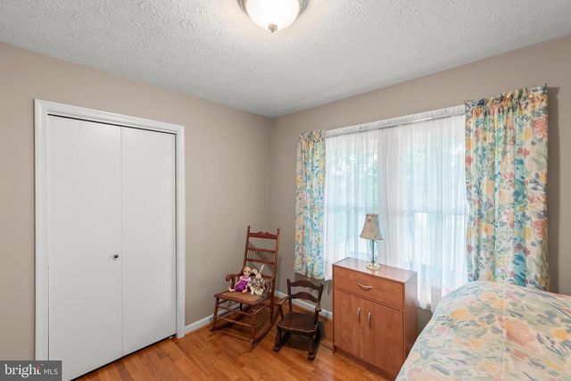 201 WOODRIDGE LN, Winchester, VA 22603