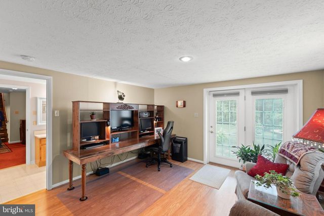 201 WOODRIDGE LN, Winchester, VA 22603