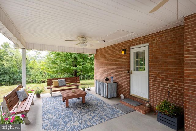 201 WOODRIDGE LN, Winchester, VA 22603