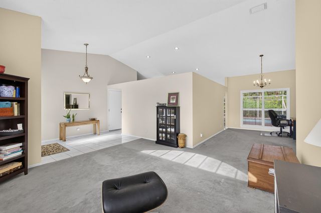 1011 WOODFIELD Circle, Palm Beach Gardens, FL 33418