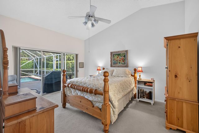 1011 WOODFIELD Circle, Palm Beach Gardens, FL 33418