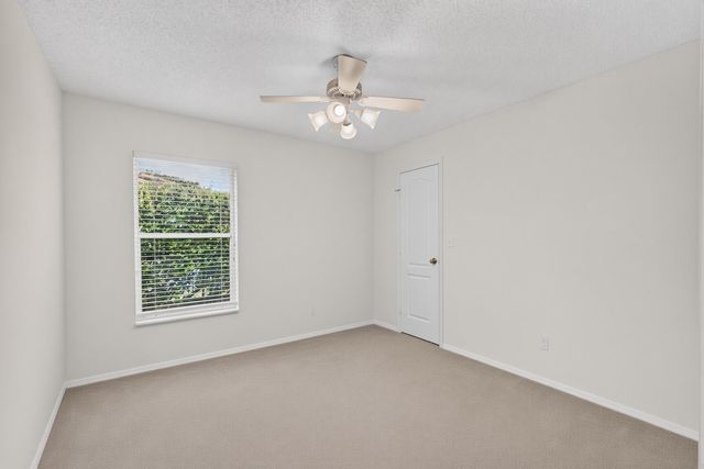 1011 WOODFIELD Circle, Palm Beach Gardens, FL 33418