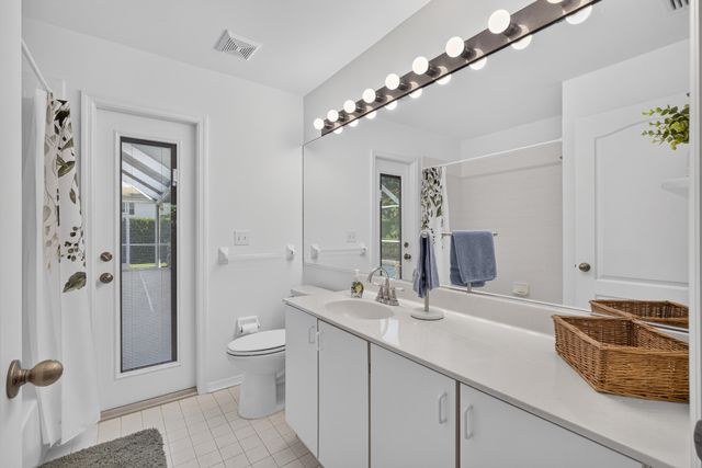 1011 WOODFIELD Circle, Palm Beach Gardens, FL 33418