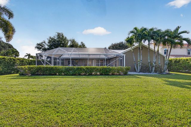 1011 WOODFIELD Circle, Palm Beach Gardens, FL 33418